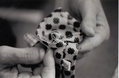 tie-stitch-detail02